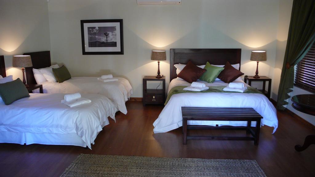 Honeylocust Guesthouse Colesberg Eksteriør billede
